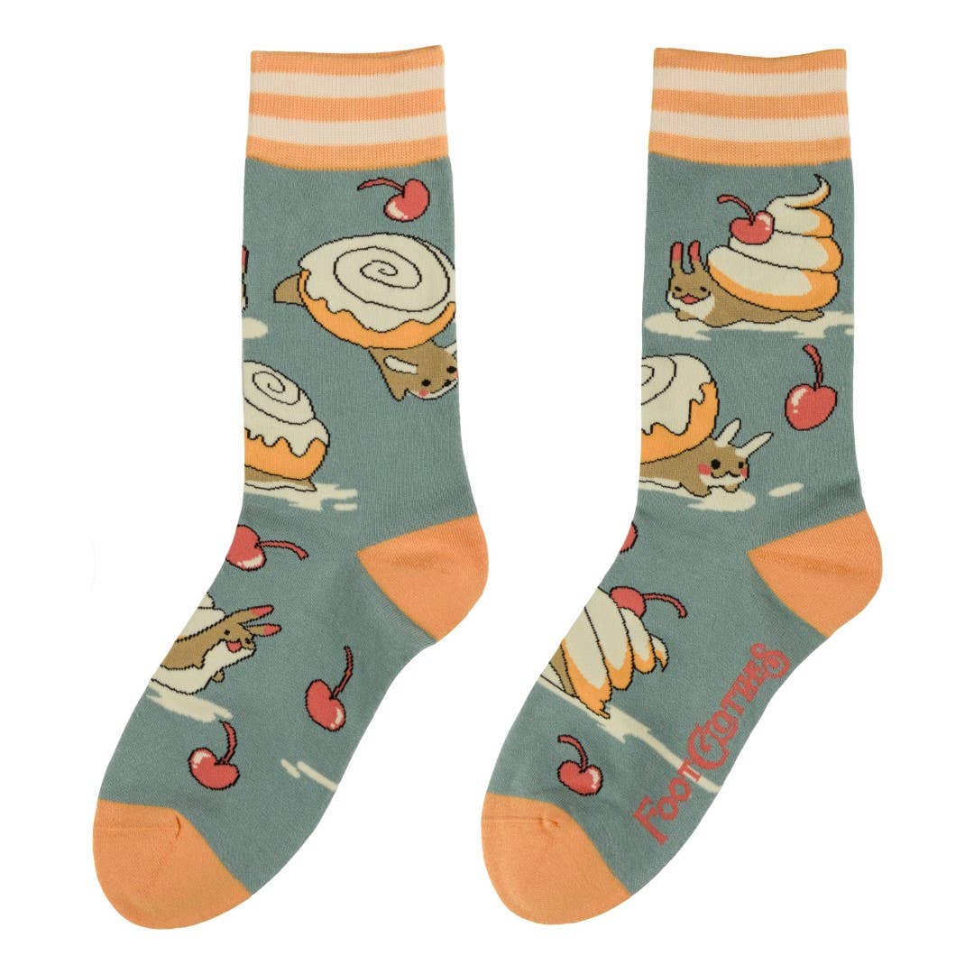 Cinnasnails Socks