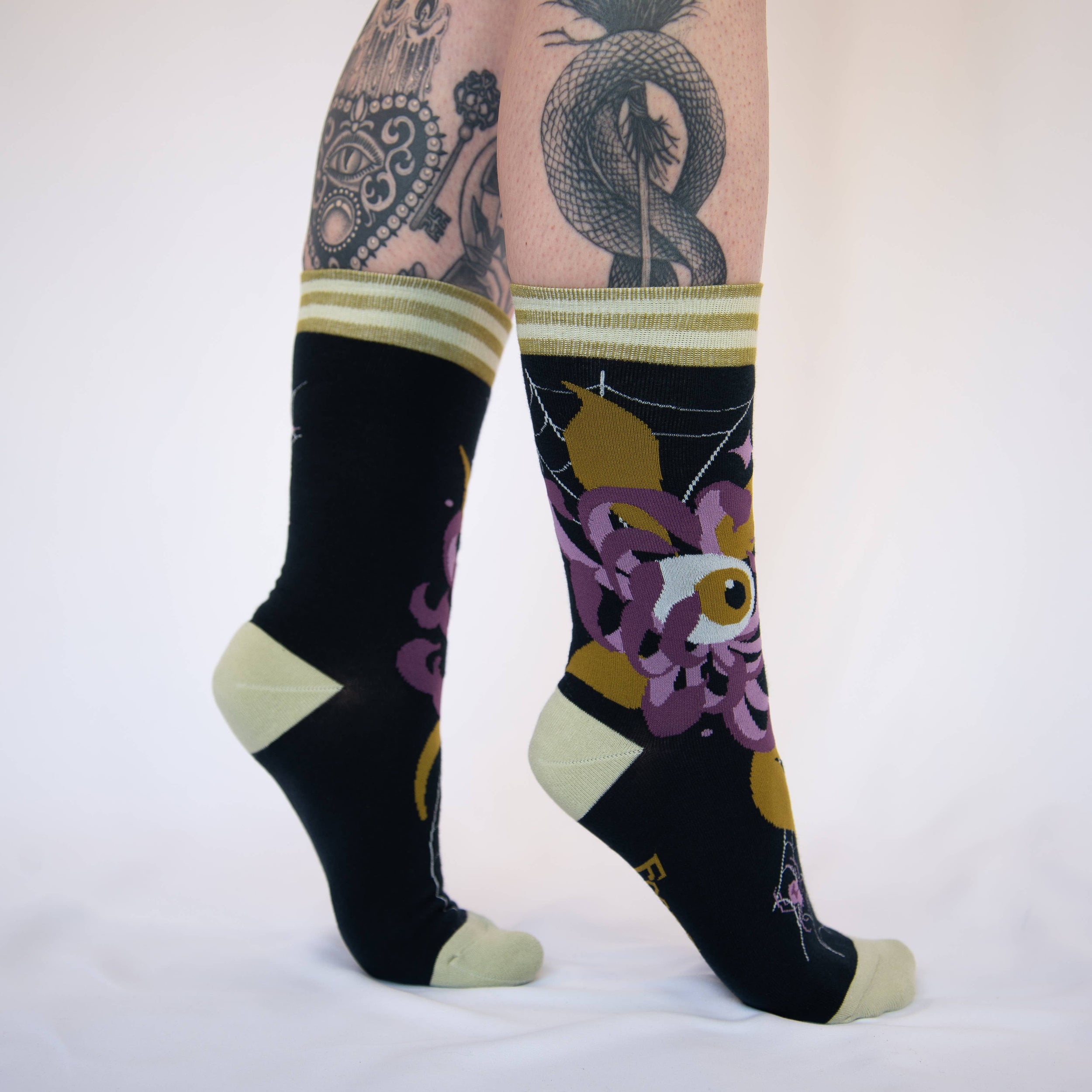 Arachnid's Bloom Socks