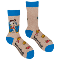 Gromit Knitting Socks - Wallace and Gromit