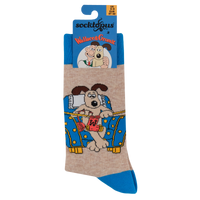 Gromit Knitting Socks - Wallace and Gromit