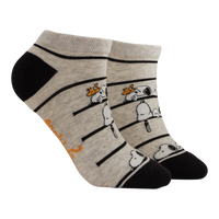 Tired Snoopy Trainer Socks - Peanuts