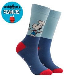 Baking Snoopy Socks - Peanuts