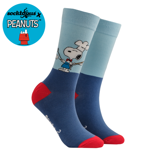 Baking Snoopy Socks - Peanuts